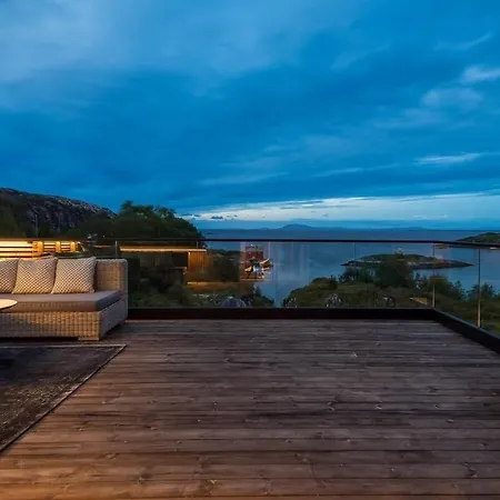 Villa Kvitsand Ocean Castle Hitra